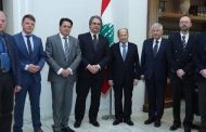 عون: لضرورة منح المساعدات للنازحين في بلادهم لتحفيزهم على العودة