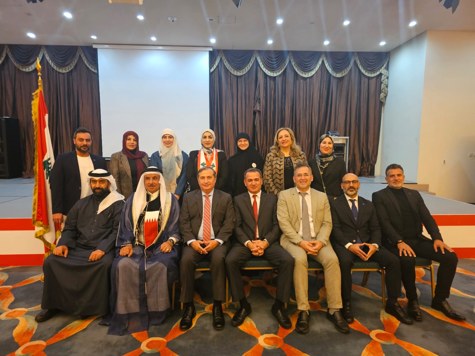 حضور الاتحاد العربي للذكاء الاصطناعي والبرمجة خلال انعقاد قمة مؤتمر الدوحة للتنمية المستدامة