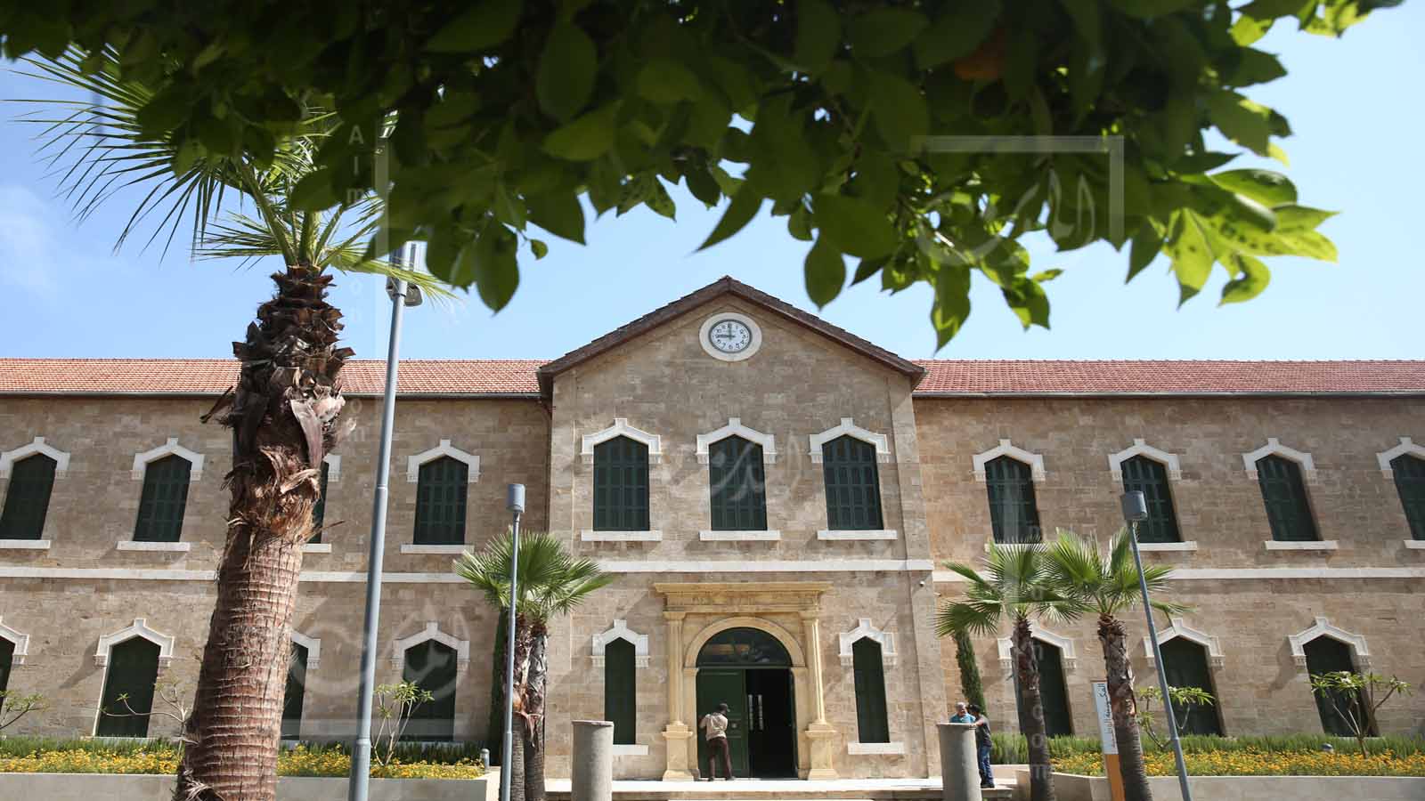 الاستحقاق العالق: 30 مرشحاً فقط و«المستقبل» يستعد… وإسرائيل تواكب الترقب اللبناني بتصعيد في البقاع