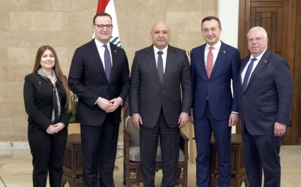 الرئيس عون استقبل عضو البرلمان  الألماني جنز سبان: لبنان يعلق أهمية على مشاركة المانيا في مؤتمر باريس وامنه لا يمكن فصله عن امن المنطقة وأمن أوروبا